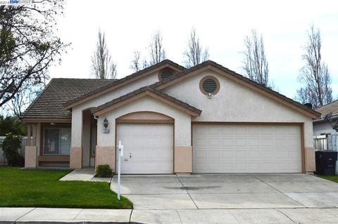 1850 Foxtail Way, Tracy, CA 95376 photo 1