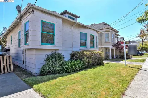 1442 Bay St, Alameda, CA 94501 photo 1