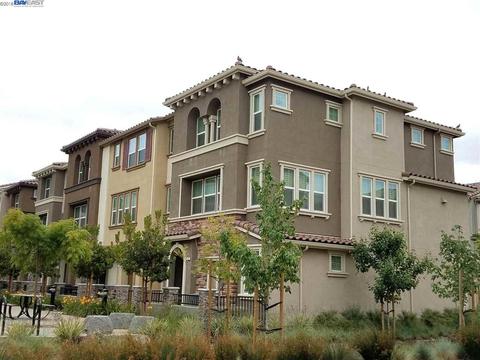 117 Cypress Loop, Hayward, CA 94544 photo 1