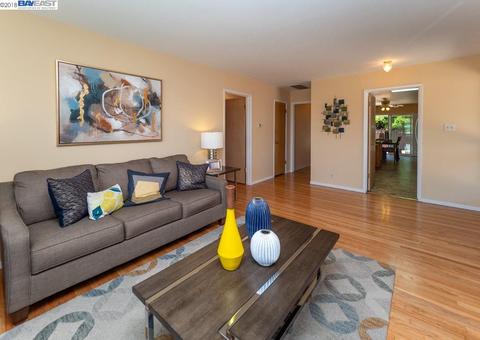 24667 Surrey Way, Hayward, CA 94544 photo 1
