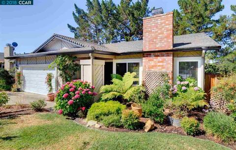 209 Holiday Hls, Martinez, CA 94553 photo 1