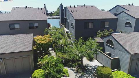 1367 Crown Dr, Alameda, CA 94501 photo 1