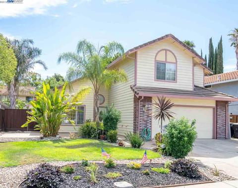 775 Glacier St, Tracy, CA 95376 photo 1