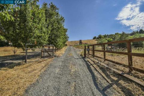 5185 Myrtle Dr, Concord, CA 94521 photo 1