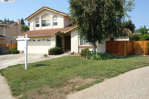 1565 Gilbert Pl, Fremont, CA 94536 photo 1