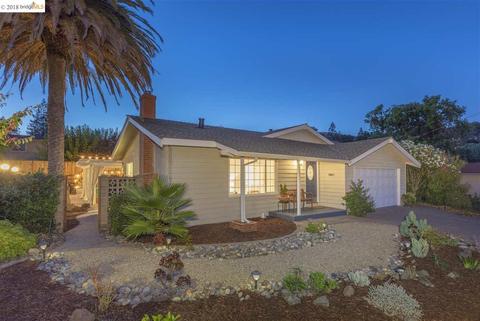 522 Francis Dr, Martinez, CA 94553 photo 1