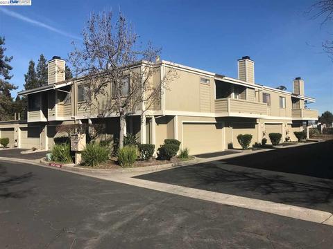 407 Olympus #4, Hercules, CA 94547 photo 1