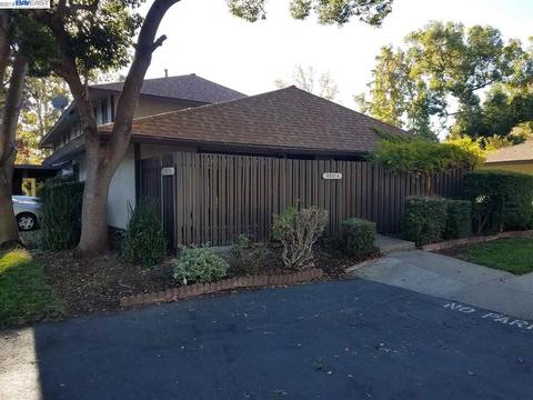 5501 Roundtree Dr #A, Concord, CA 94521 photo 1