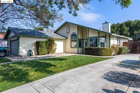 4300 Sequoia Dr, Oakley, CA 94561 photo 1
