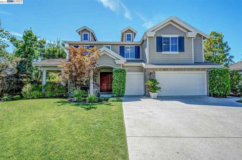 387 Mullin Ct Pleasanton Ca 94566 37 Photos Mls 40855618 Movoto