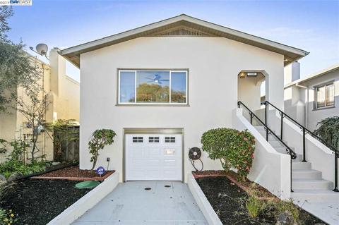 1320 Stannage Ave, Berkeley, CA 94702 photo 1