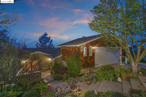 7161 Norfolk Rd, Berkeley, CA 94705 photo 1