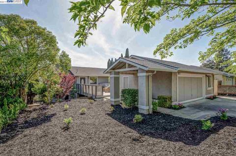 7390 Stagecoach Rd, Dublin, CA 94568 photo 1