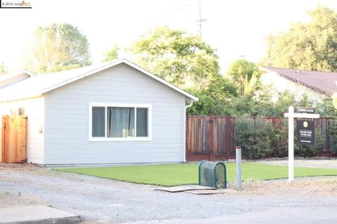4013 Chestnut Ave, Concord, CA 94519 photo 1