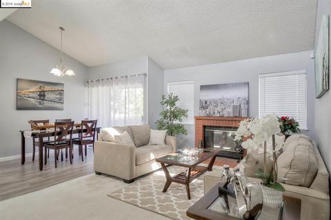 405 Olympus #2, Hercules, CA 94547 photo 1