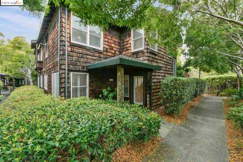 635 Centre Ct, Alameda, CA 94502 photo 1