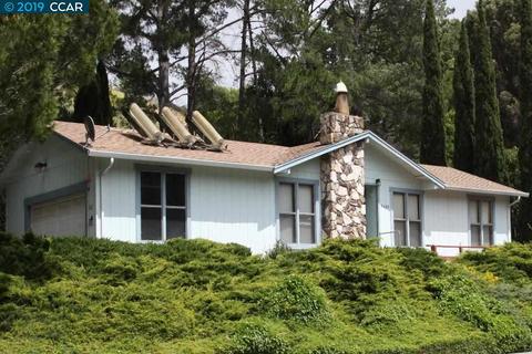 3465 Savage Ave, Pinole, CA 94564 photo 1