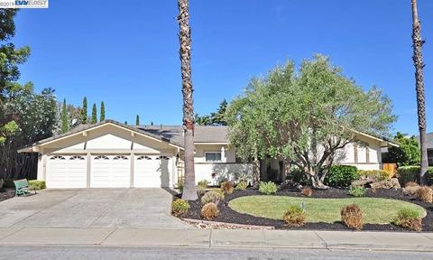 1013 Malaga Ct, Pleasanton, CA 94566 photo 1