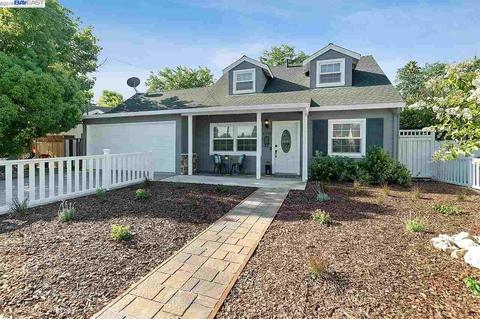 4178 Cobblestone Dr, Concord, CA 94521 photo 1