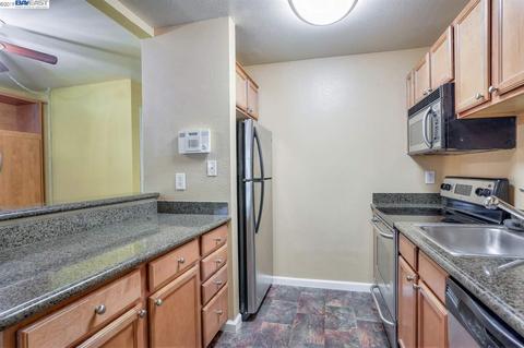 3250 Red Cedar Ter, Fremont, CA 94536 photo 1