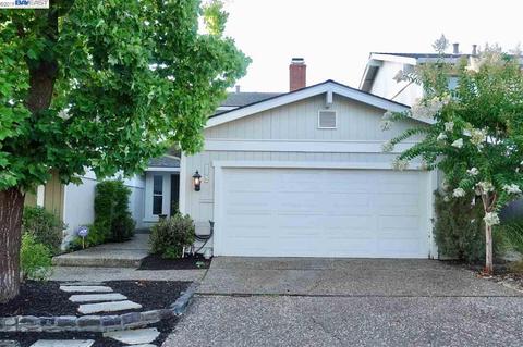 2206 Gladwin Dr, Walnut Creek, CA 94596 photo 1
