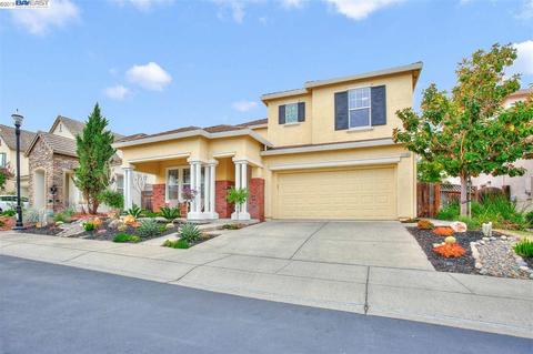 1295 Kestrel Ct, Concord, CA 94521 photo 1