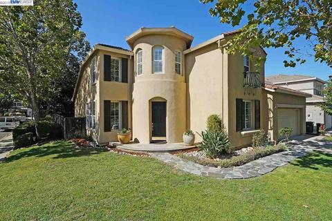 30287 Cedarbrook Rd, Hayward, CA 94544 photo 1