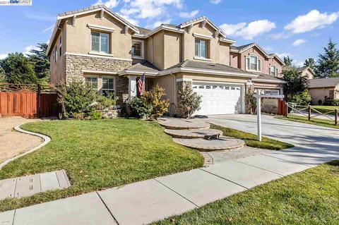4720 Glenbrook Dr, Tracy, CA 95377 photo 1