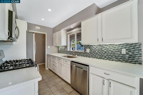 106 Cima Dr, Vallejo, CA 94589 photo 1
