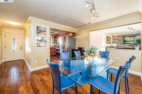 7284 Emerald Ave, Dublin, CA 94568 photo 1
