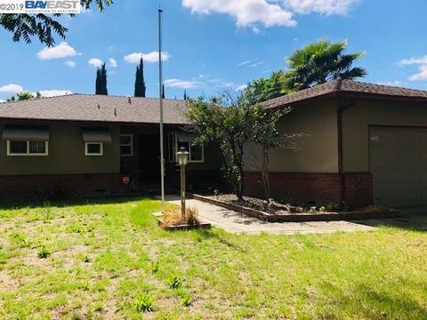 2704 Levon Ave, Modesto, CA 95350 photo 1