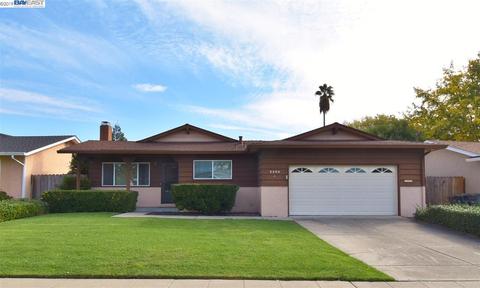 6829 Eden St, Dublin, CA 94568 photo 1