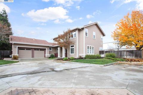 823 Central Ave, Livermore, CA 94551 photo 1