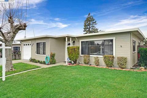 453 Redbud Ln, Hayward, CA 94541 photo 1