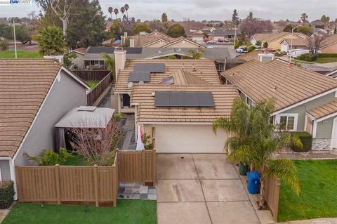 38097 Iris Ct, Newark, CA 94560 photo 1