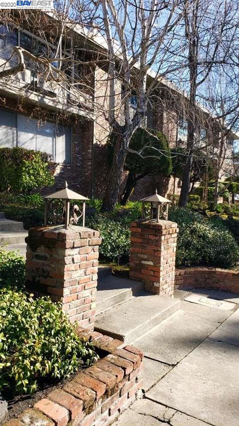 2145 Donald Dr #7, Moraga, CA 94556 photo 1