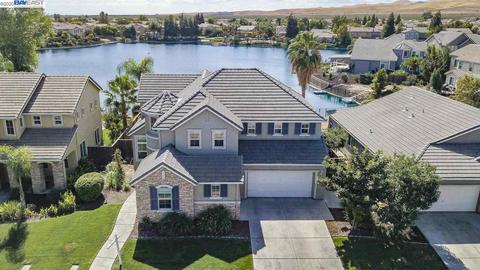 1420 Oasis Ln, Patterson, CA 95363 photo 1