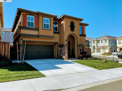 2562 Modena Dr, Pittsburg, CA 94565 photo 1