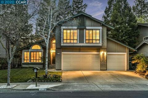 730 Hidden Lakes Dr, Martinez, CA 94553 photo 1