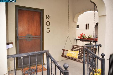 905 Brown St, Martinez, CA 94553 photo 1