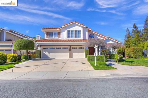 4804 Cache Peak Dr, Antioch, CA 94531 photo 1