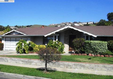 30576 Vanderbilt St, Hayward, CA 94544 photo 1