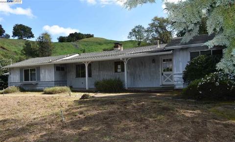 3143 Old Tunnel Rd, Lafayette, CA 94549 photo 1