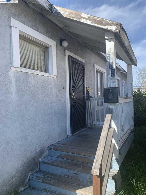 715 Maple Ave, Richmond, CA 94801 photo 1