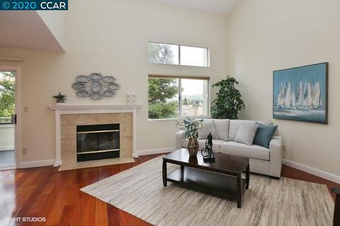 1027 Pinehurst Ct, Concord, CA 94521 photo 1