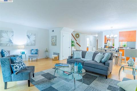 14576 Outrigger Dr, San Leandro, CA 94577 photo 1