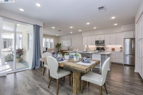 37583 Breakers Rd, Newark, CA 94560 photo 1