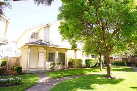 39885 Potrero Dr, Newark, CA 94560 photo 1