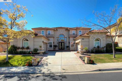 5836 Turnberry Dr, Dublin, CA 94568 photo 1