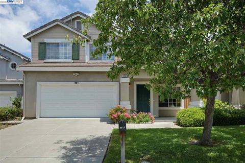 1056 Starlite Dr, Milpitas, CA 95035 photo 1